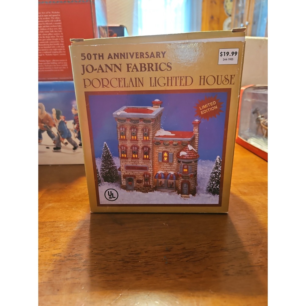 Vintage 50th Anniversary JoANN Fabric Lighted Christmas House /1993/Limited...